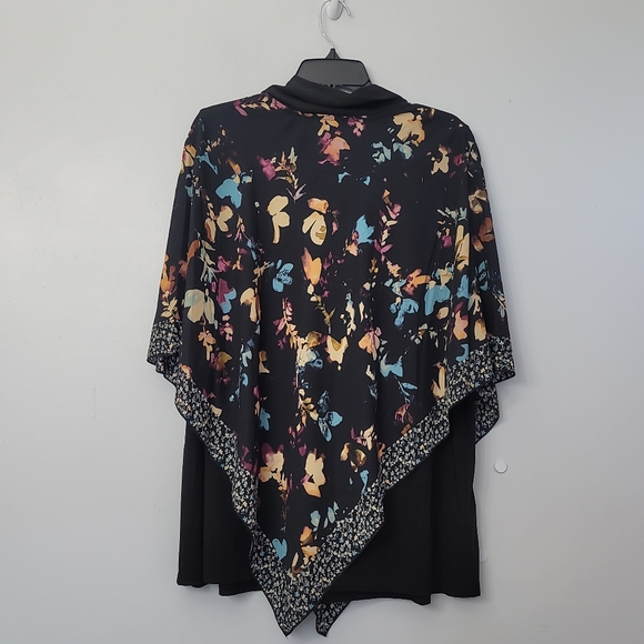 Slim Factor By Investments Floral Print Short Sleeve V-Neck Tie Layer Poncho Top - Picture 8 of 11